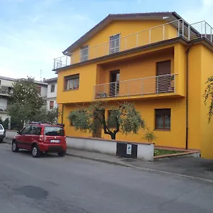 Apartament Irene Pistoia